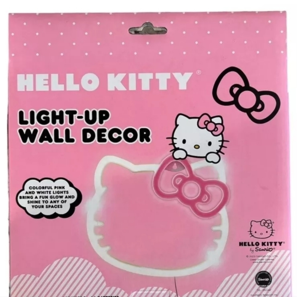 NIB Hello Kitty Light Up Wall Decor Pink & White Lights Battery Powered - Picture 2 of 2